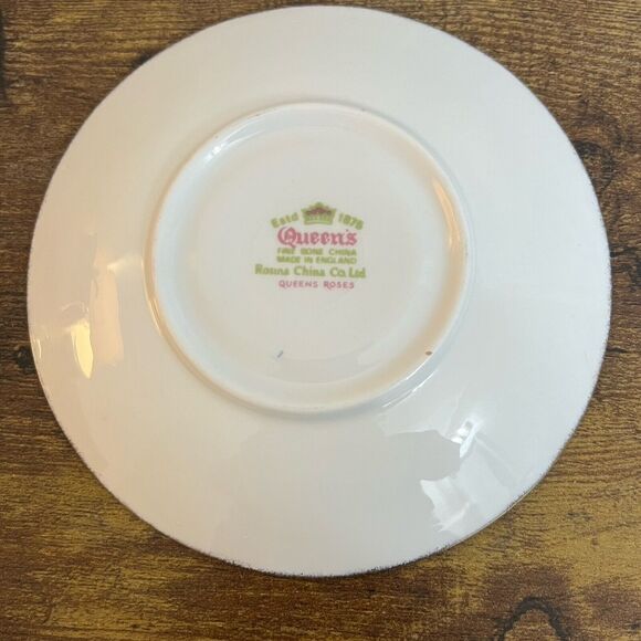 Vtg Rosina Queens Fine Bone China Tea Cup And Saucer Queens Roses Cottagecore - Picture 11 of 16